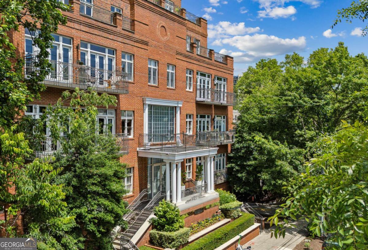 1058 Piedmont Avenue # 103