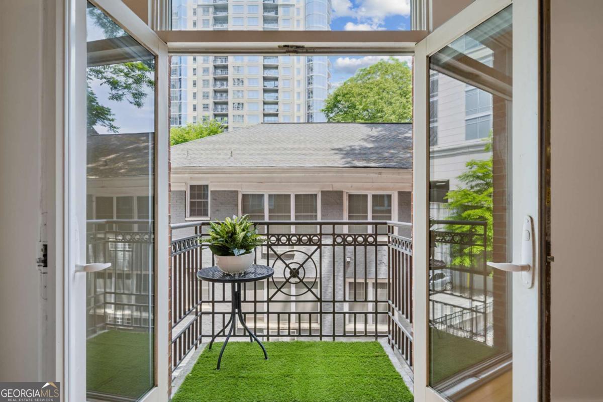 1058 Piedmont Avenue # 103