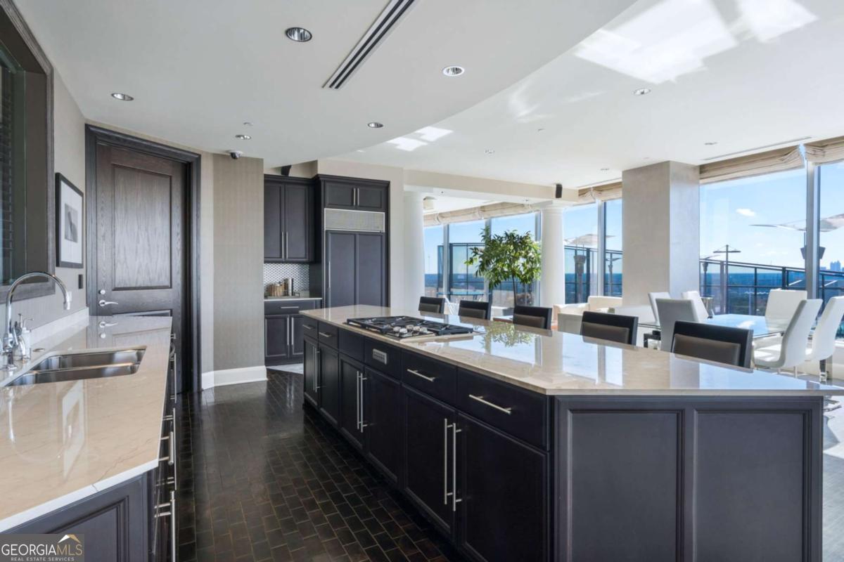3344 Peachtree Road NE # 3601