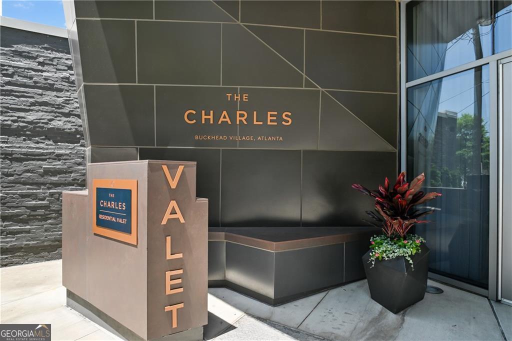 3107 Peachtree Road NE # 1005