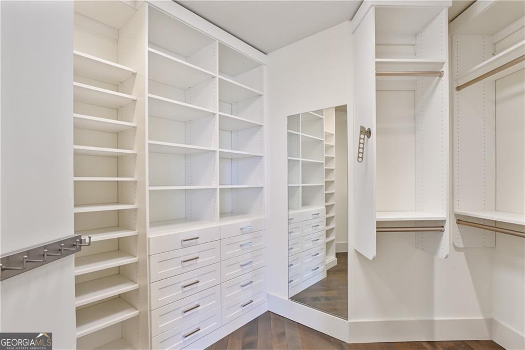 3107 Peachtree Road NE # 1005