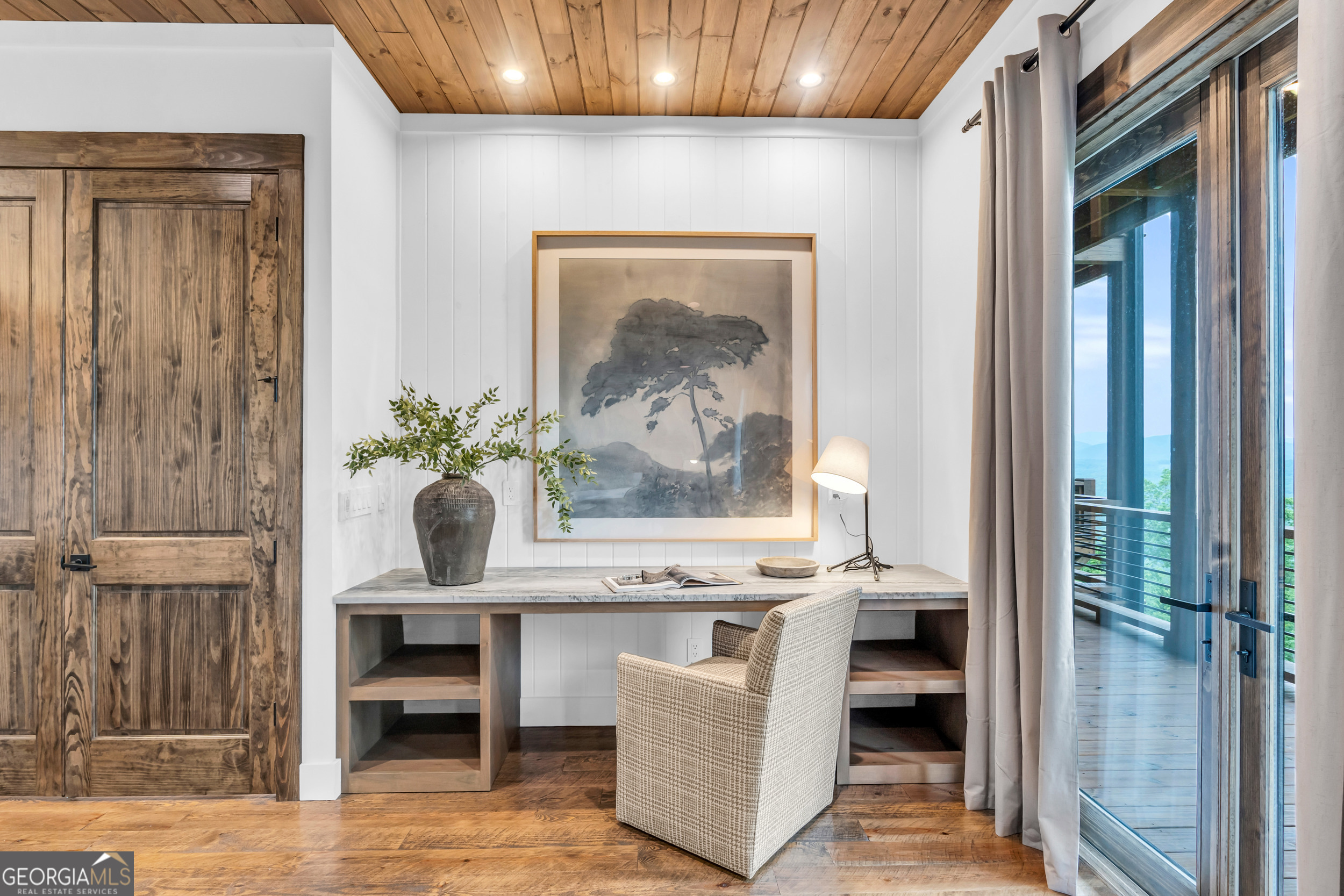 726 Overlook Drive
