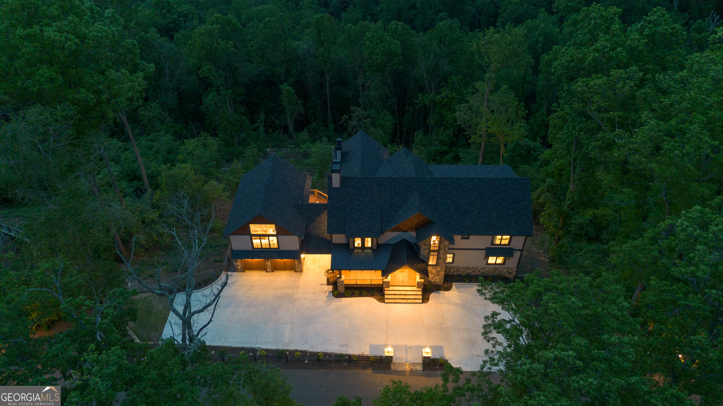 726 Overlook Drive