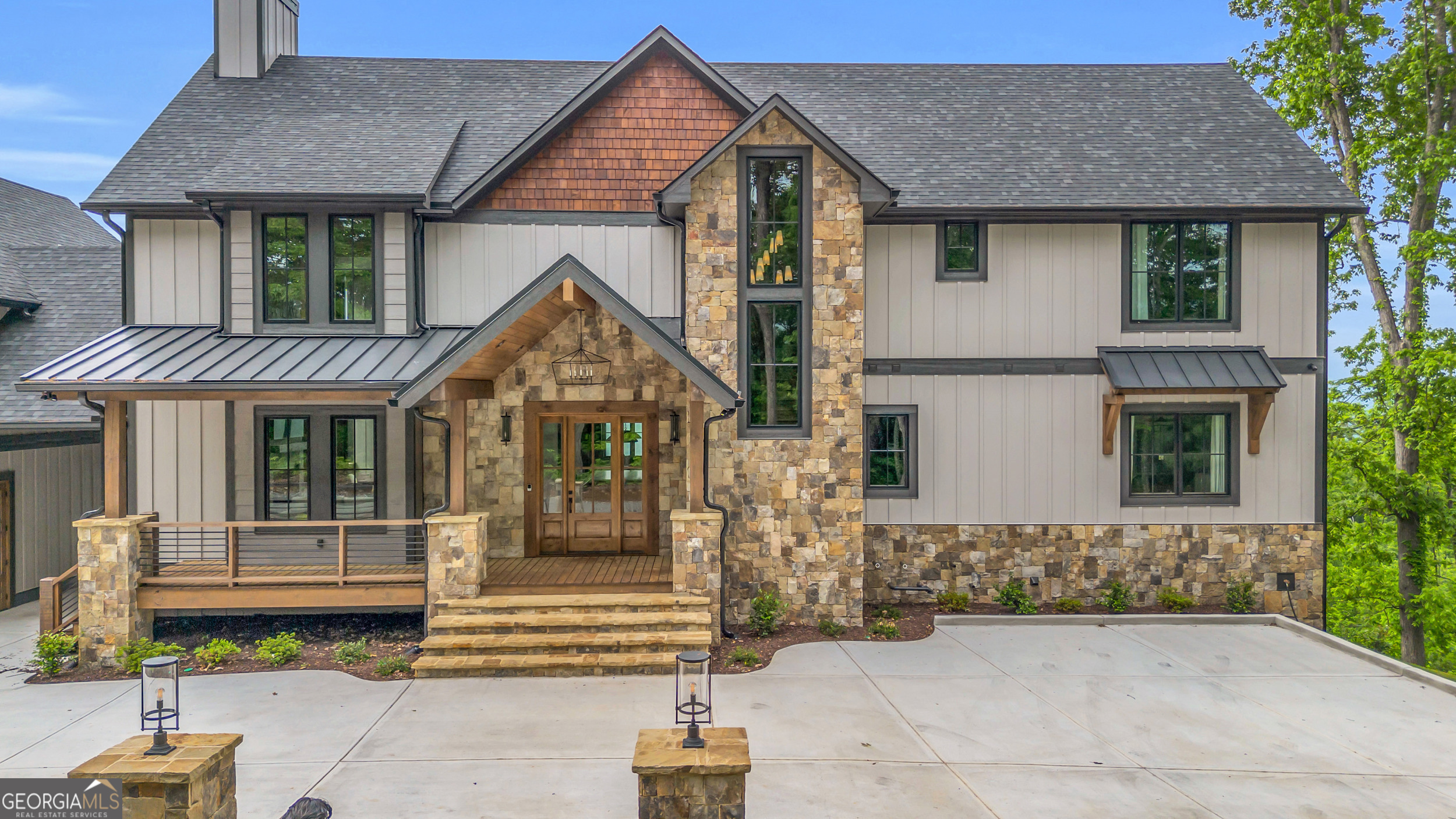 726 Overlook Drive
