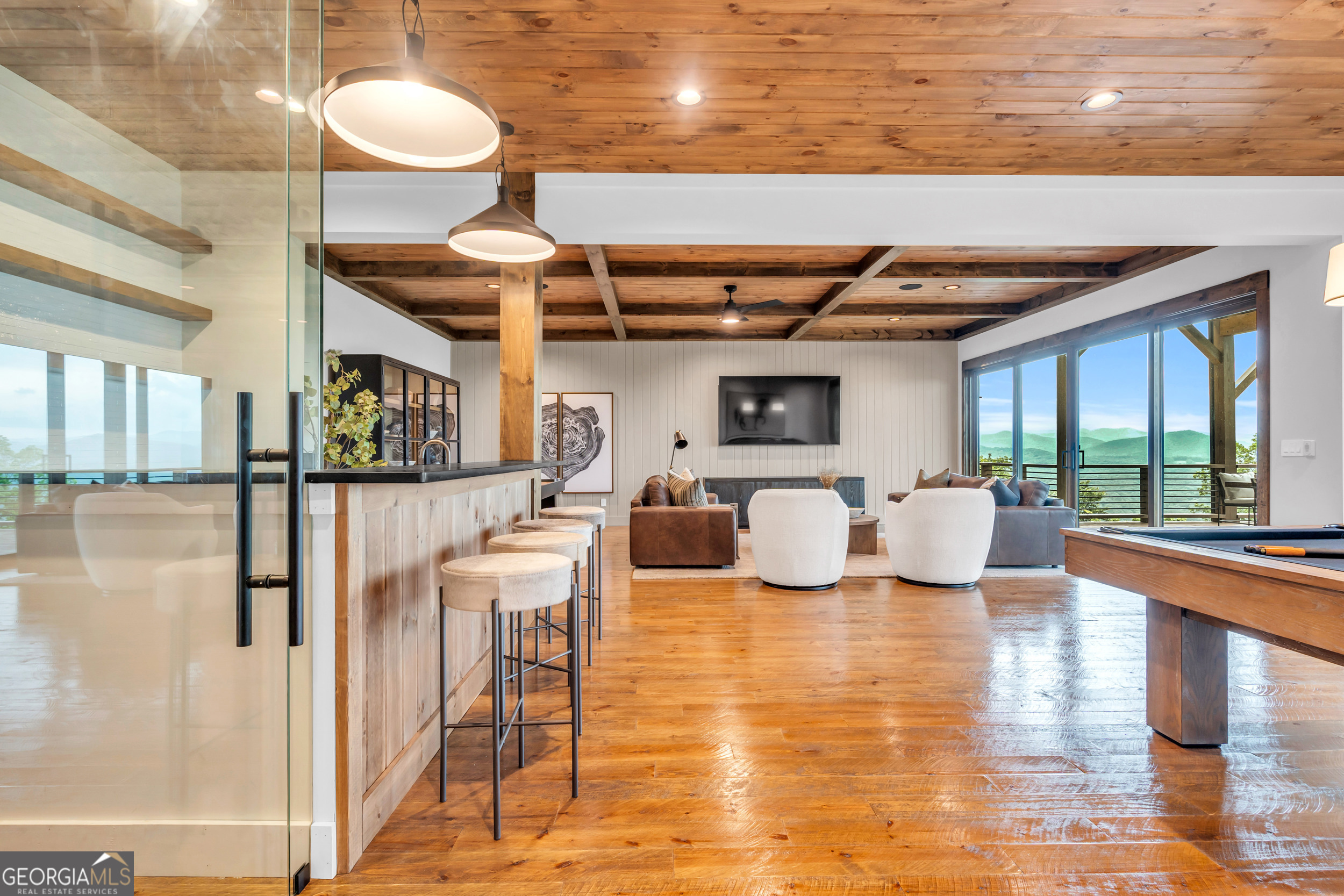 726 Overlook Drive