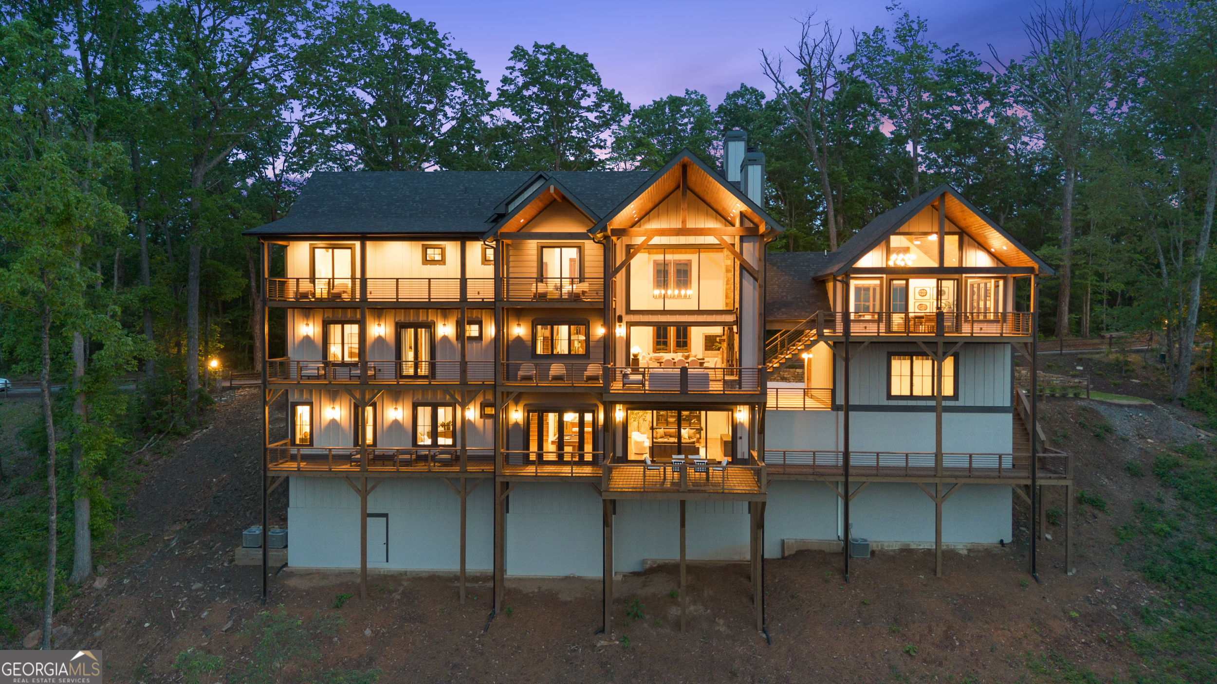 726 Overlook Drive