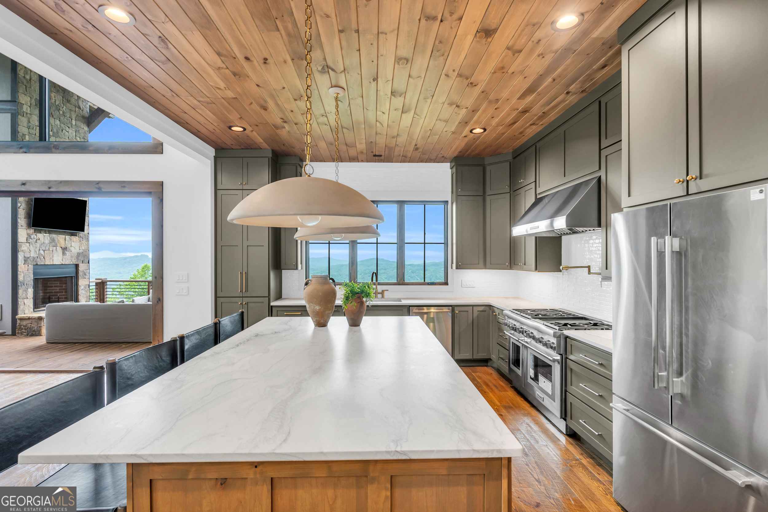 726 Overlook Drive