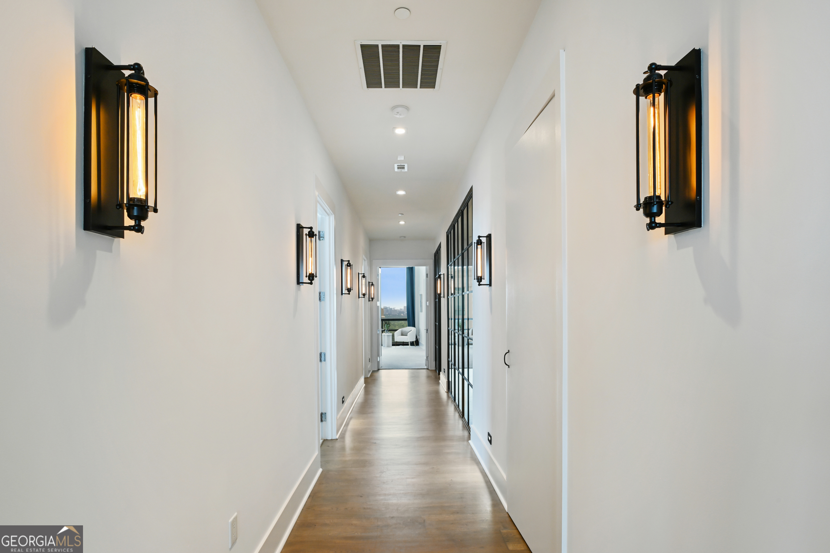 3107 Peachtree Road NE Unit: 2003 AKA PH3