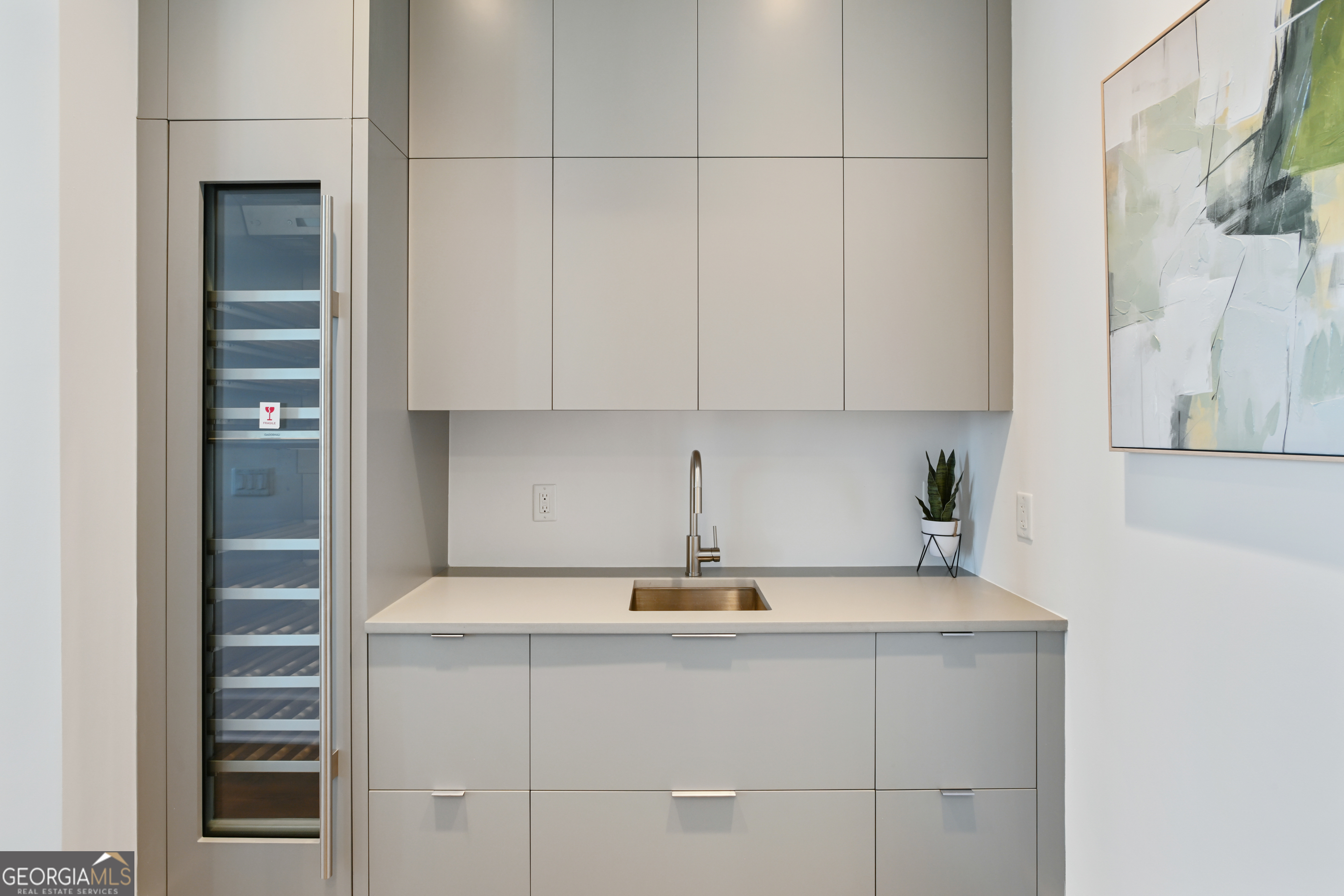 3107 Peachtree Road NE Unit: 2003 AKA PH3