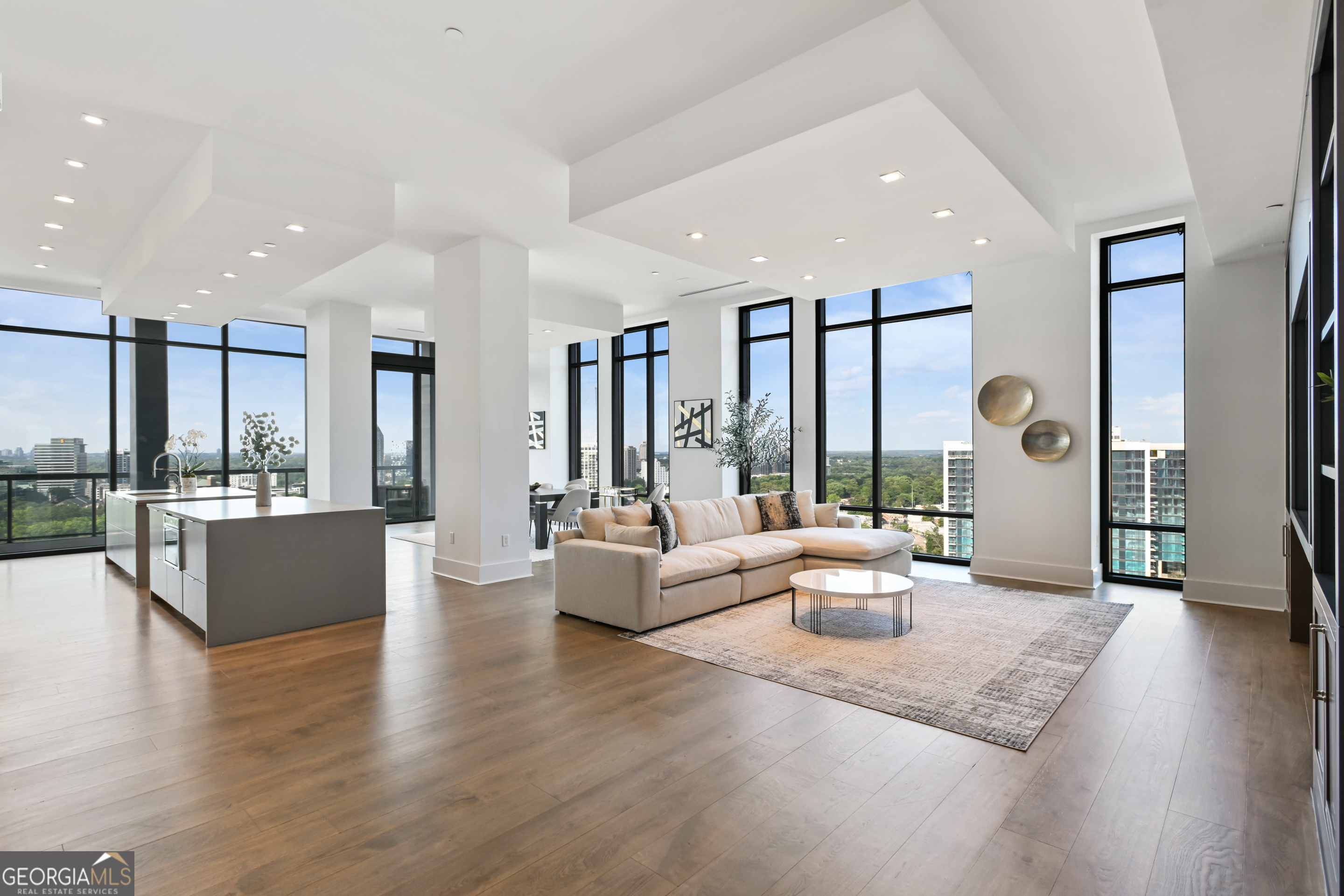3107 Peachtree Road NE Unit: 2003 AKA PH3