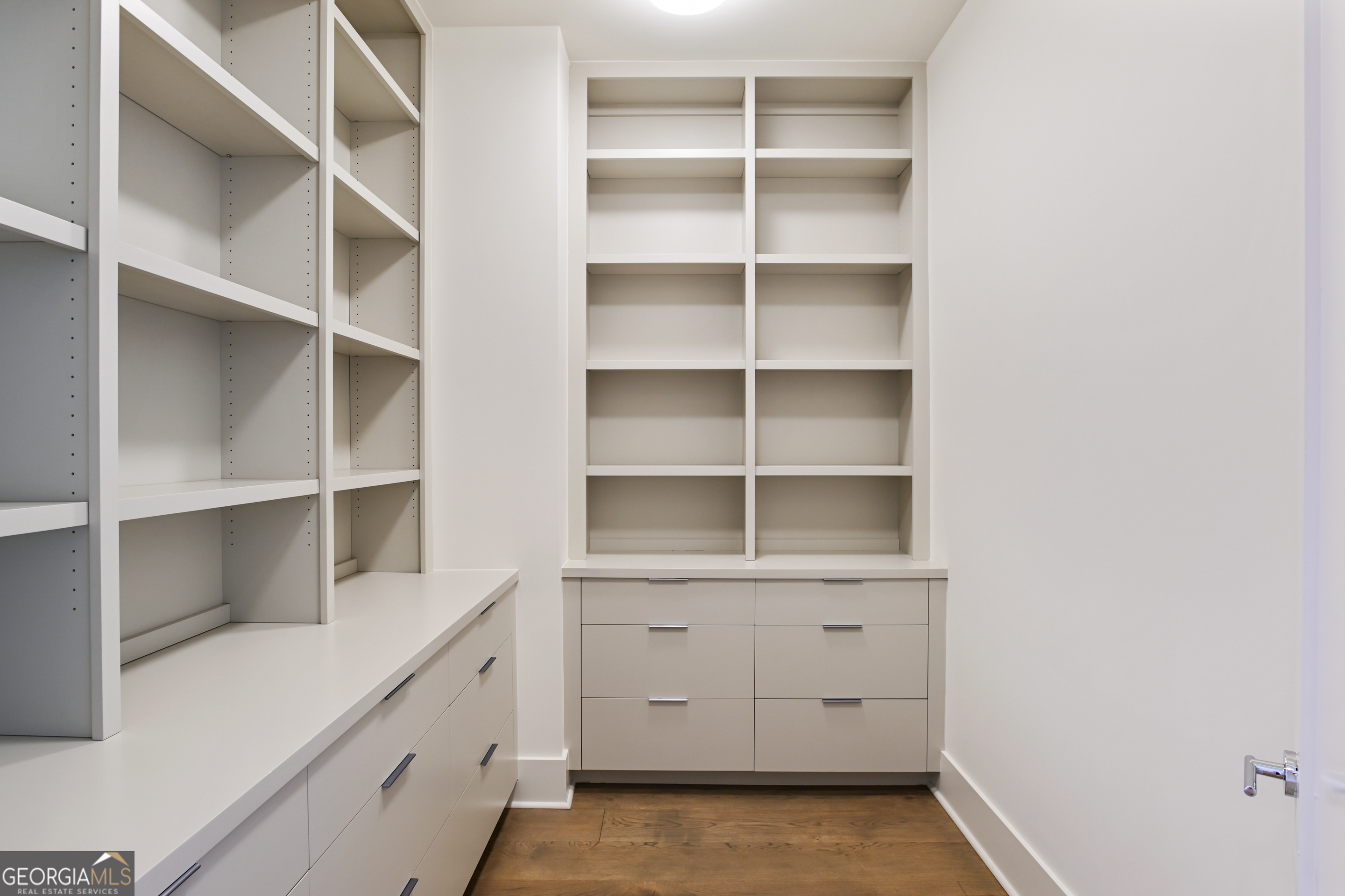 3107 Peachtree Road NE Unit: 2003 AKA PH3