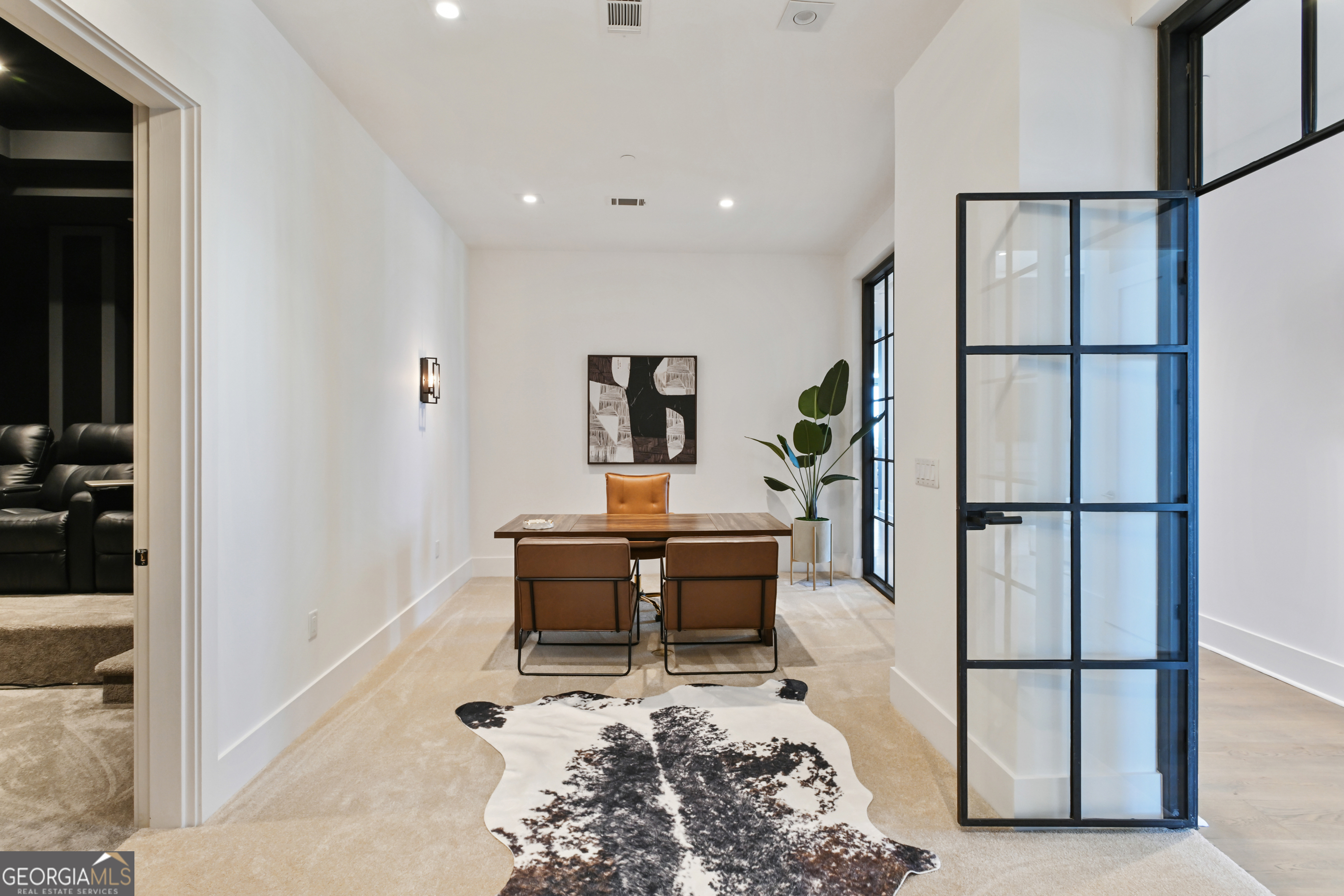 3107 Peachtree Road NE Unit: 2003 AKA PH3