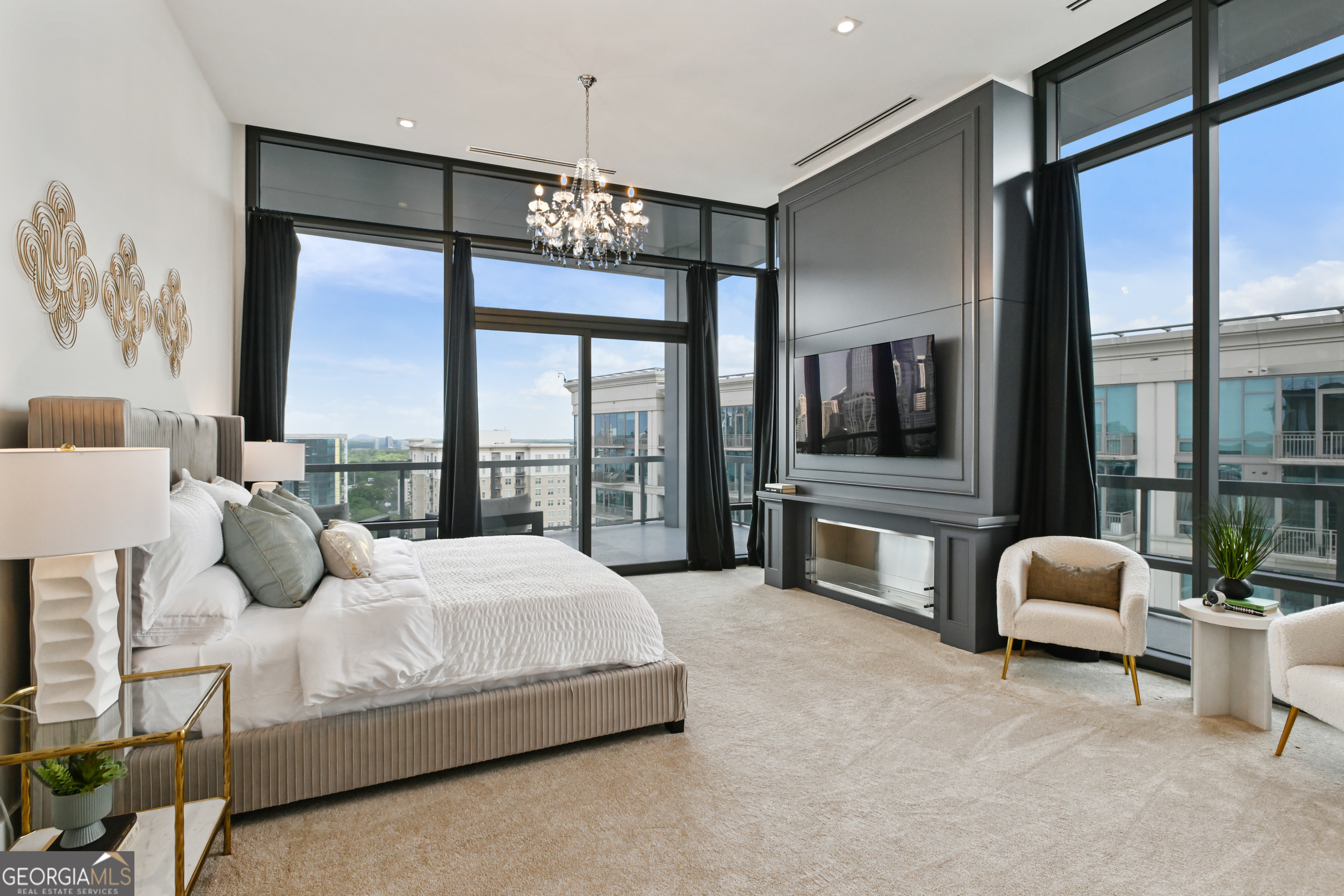 3107 Peachtree Road NE Unit: 2003 AKA PH3