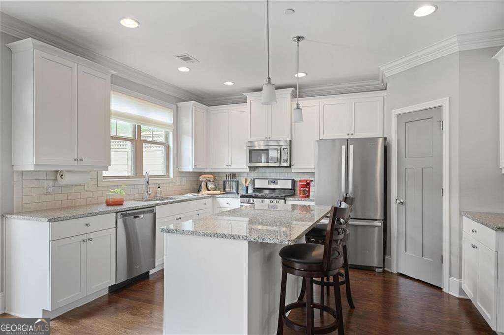 1582 Cambridge Place