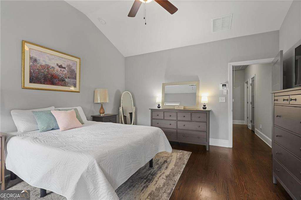 1582 Cambridge Place