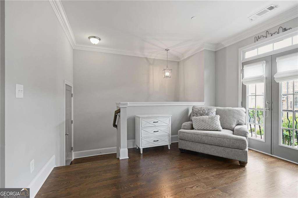 1582 Cambridge Place