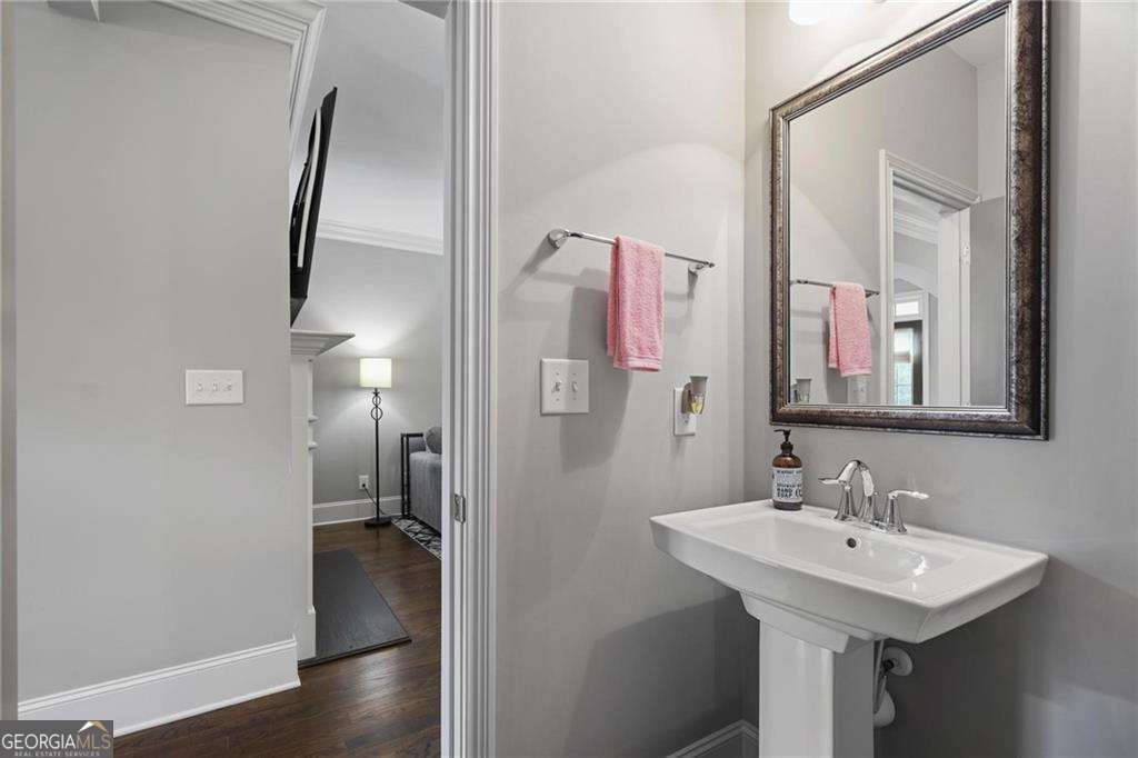 1582 Cambridge Place