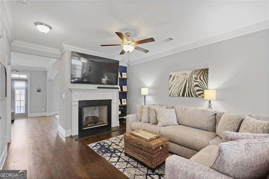 1582 Cambridge Place