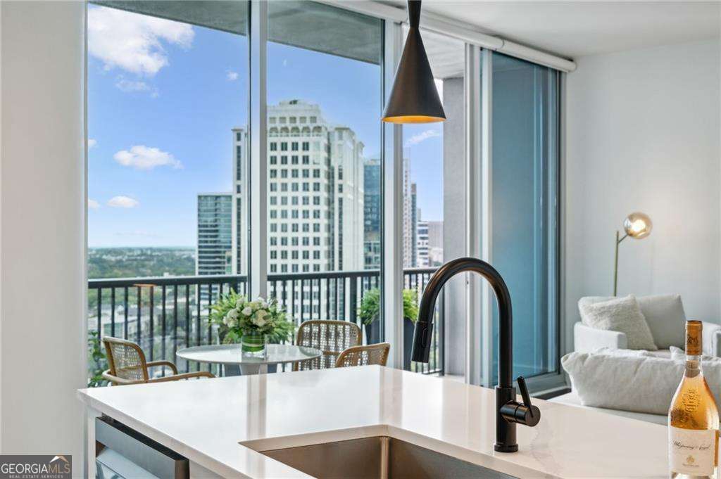 1080 Peachtree Street NE # 2309