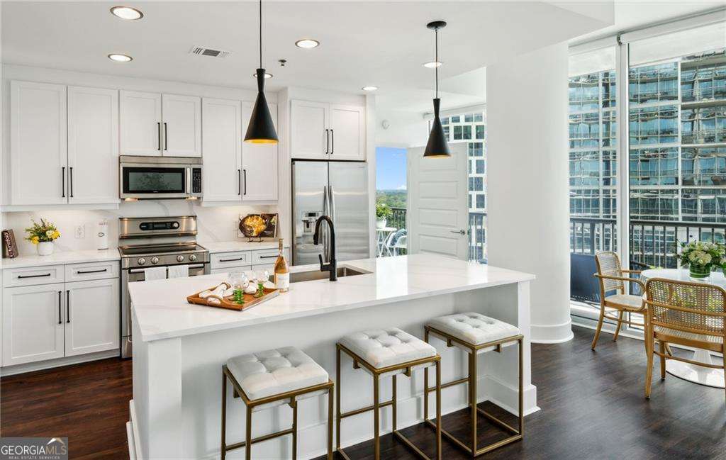 1080 Peachtree Street NE # 2309