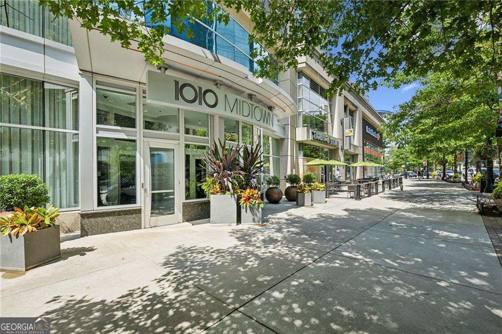 1080 Peachtree Street NE # 2309