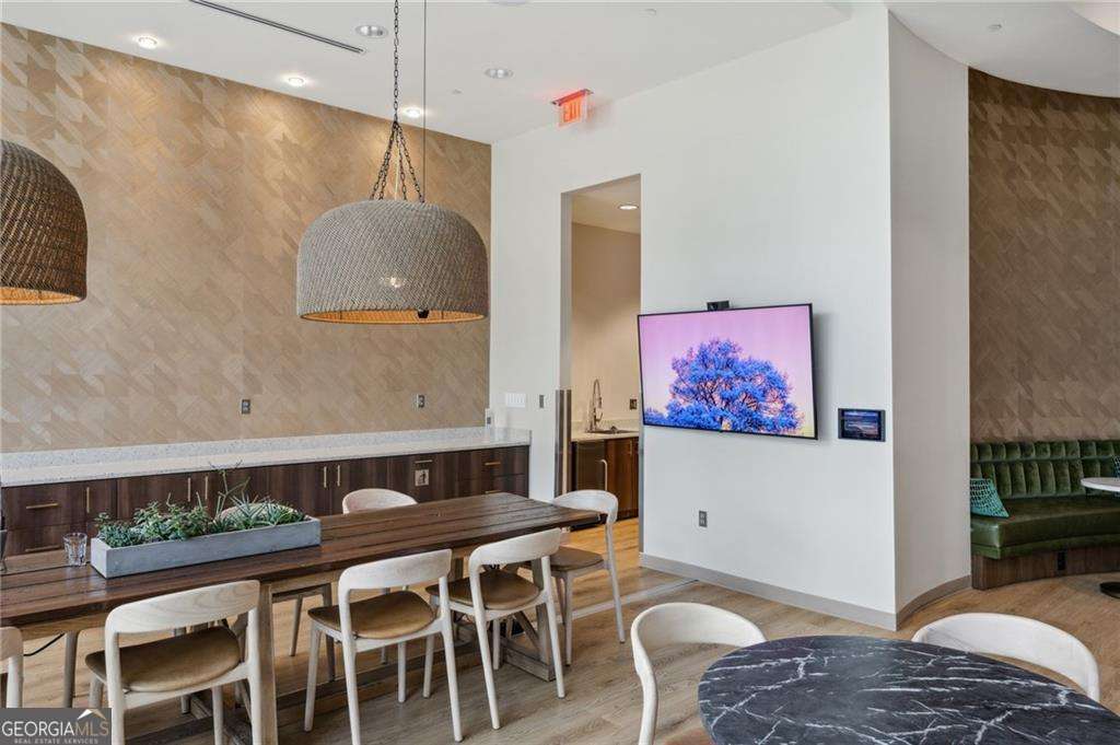 1080 Peachtree Street NE # 2309