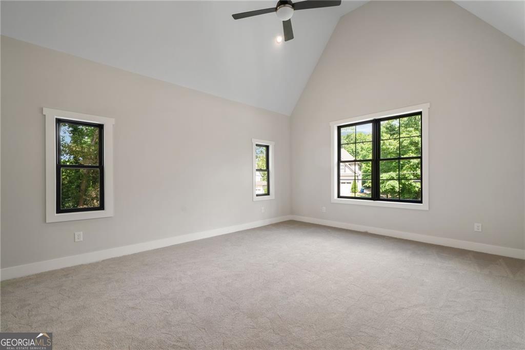 4091 Oak Forest Drive NE