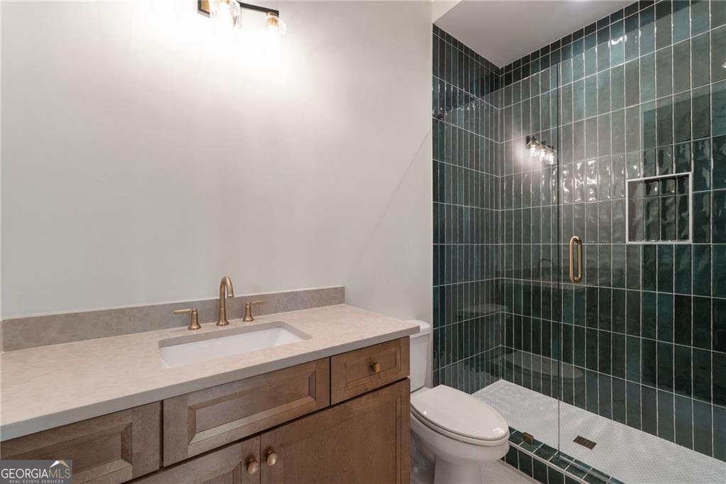 4091 Oak Forest Drive NE