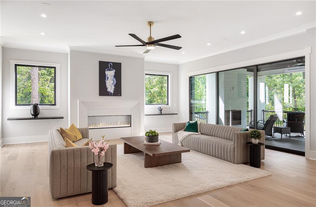 4091 Oak Forest Drive NE