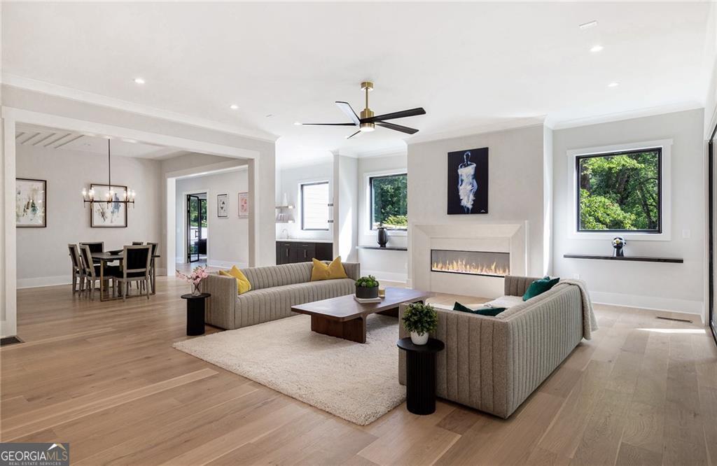 4091 Oak Forest Drive NE