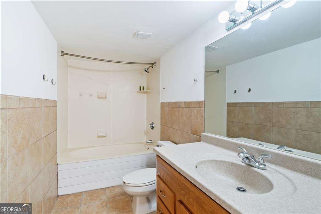 2870 Pharr Court South NW # 1704