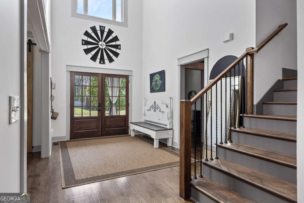 1186 Lincoln Drive