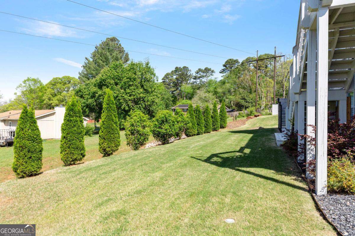 1186 Lincoln Drive