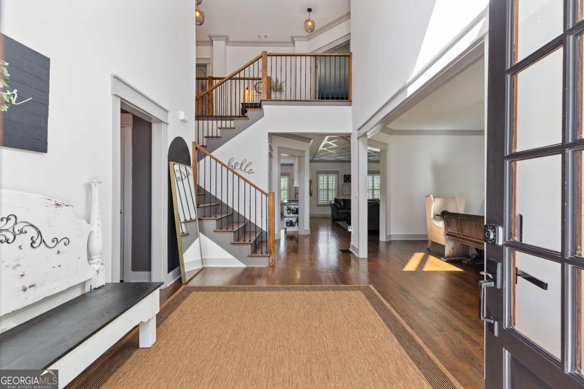 1186 Lincoln Drive