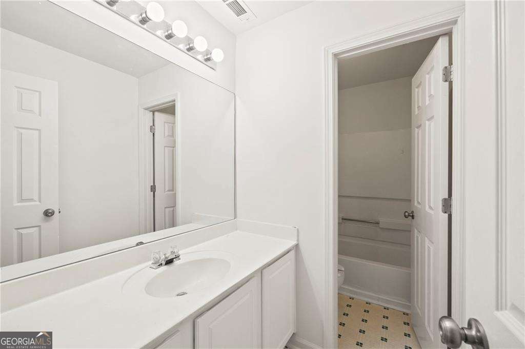 2890 Winterhaven Court