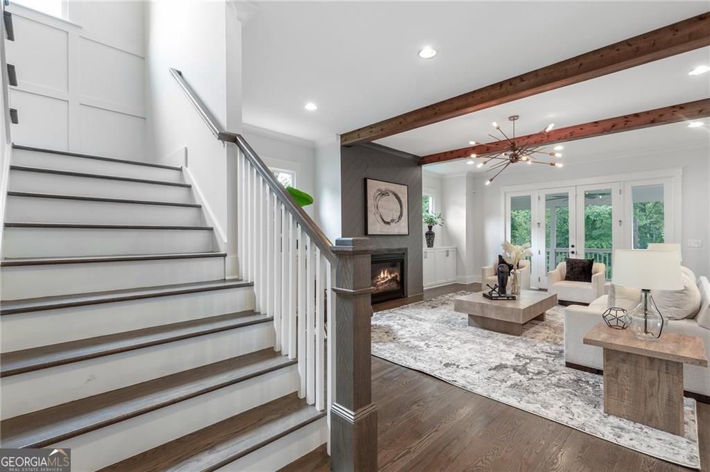 2602 Drew Valley Road NE