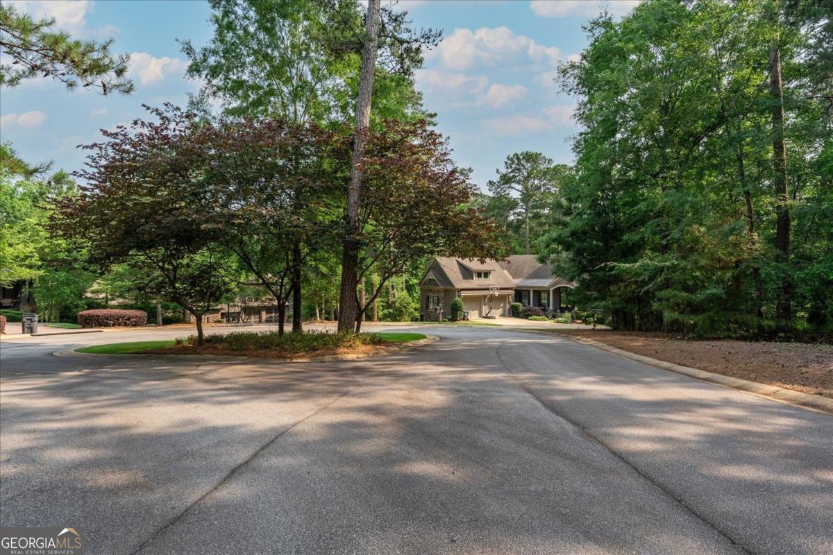 1021 Woodmont Court