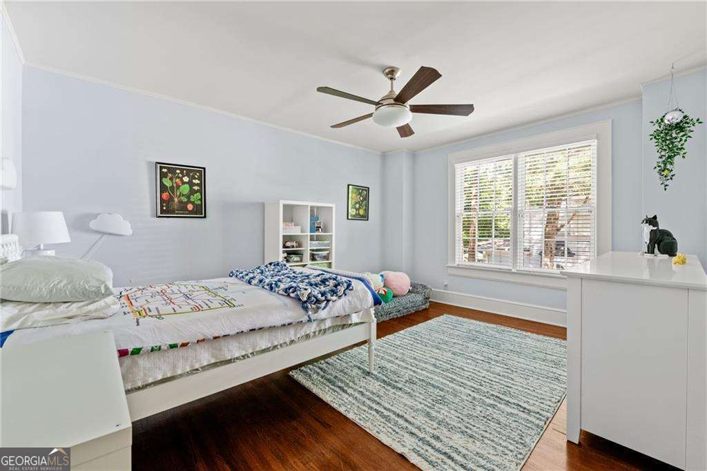 204 Rumson Road NE