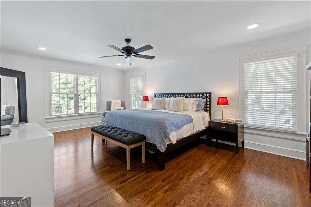204 Rumson Road NE