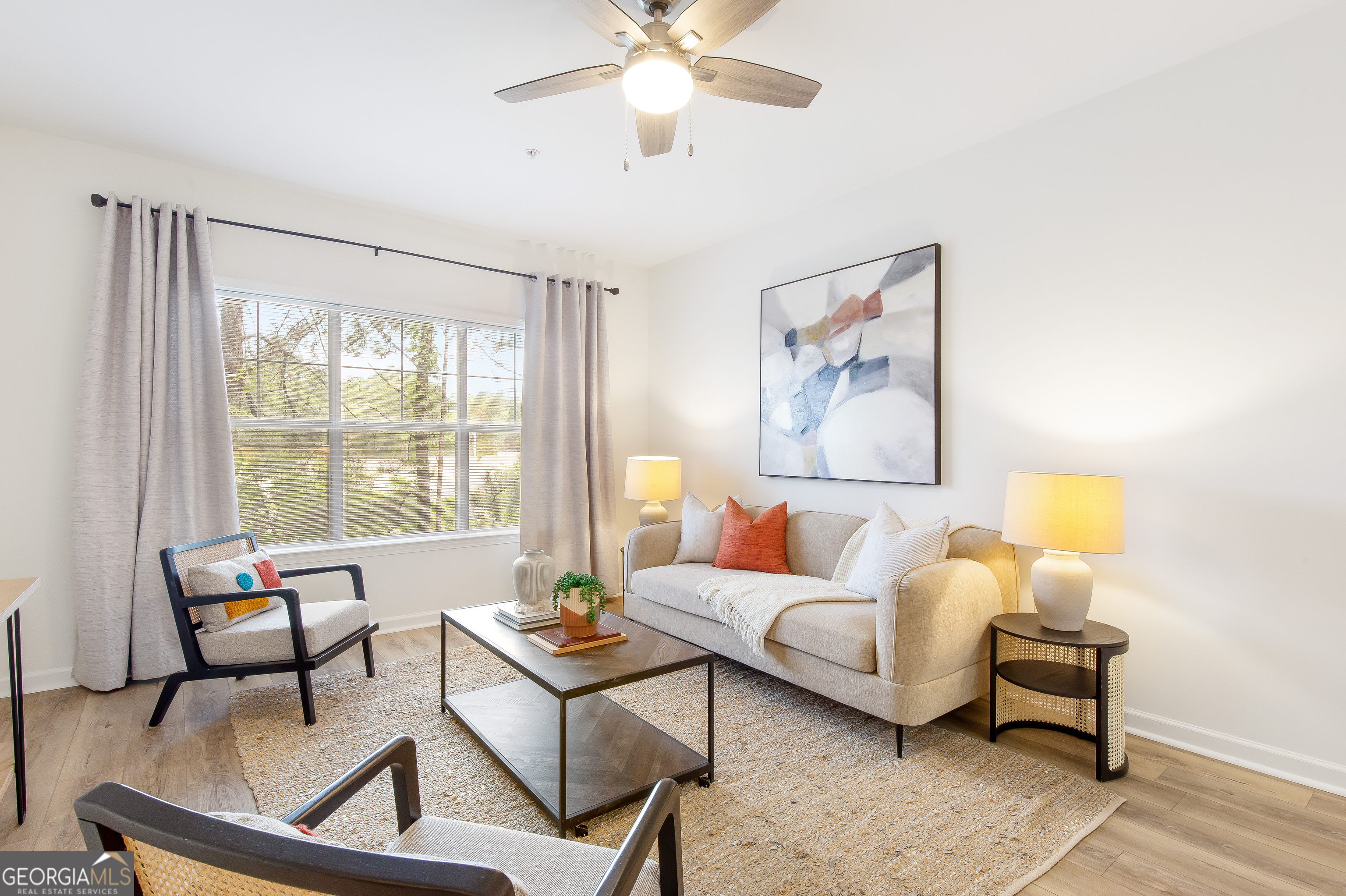 2700 Pine Tree Road NE # 2201