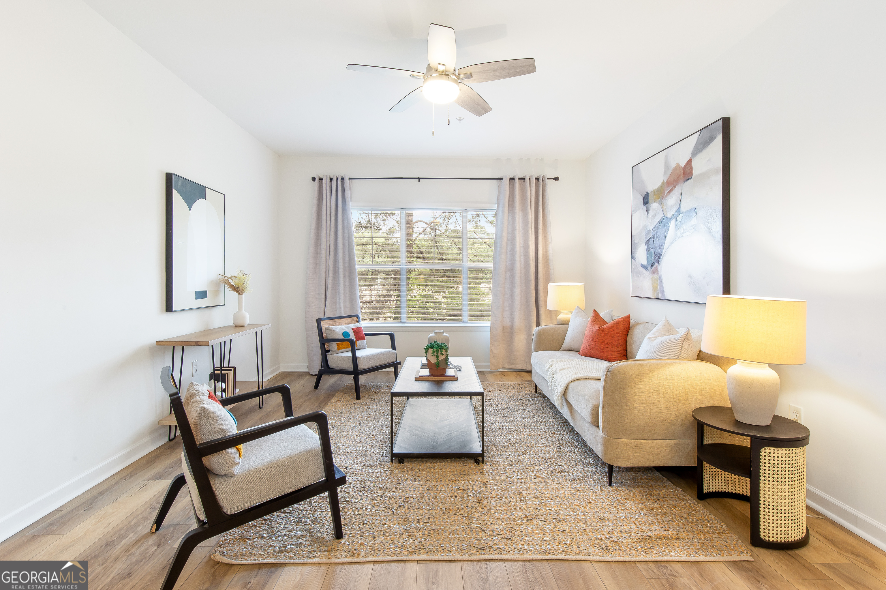 2700 Pine Tree Road NE # 2201