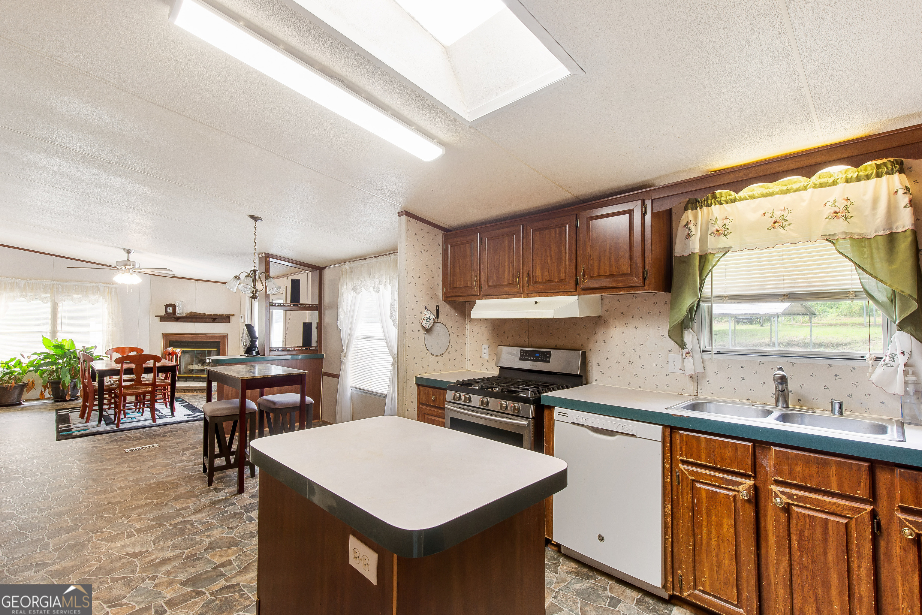 294 Birch Road