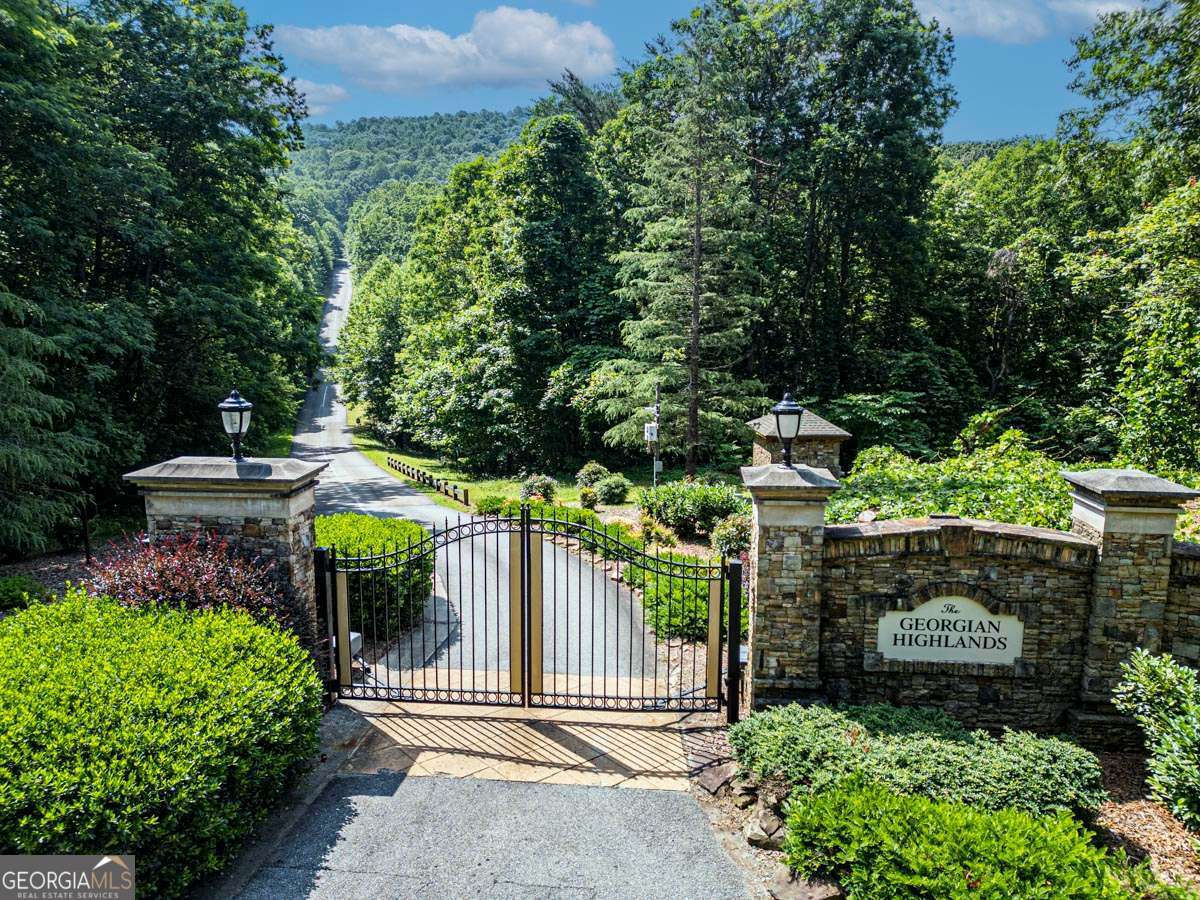 144 St Andrews Way # 144