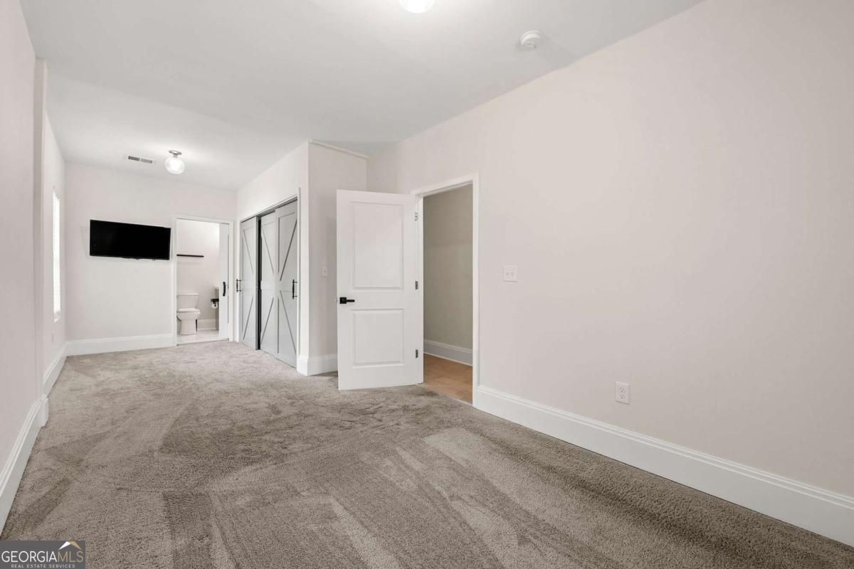 1057 Fortress Avenue SW