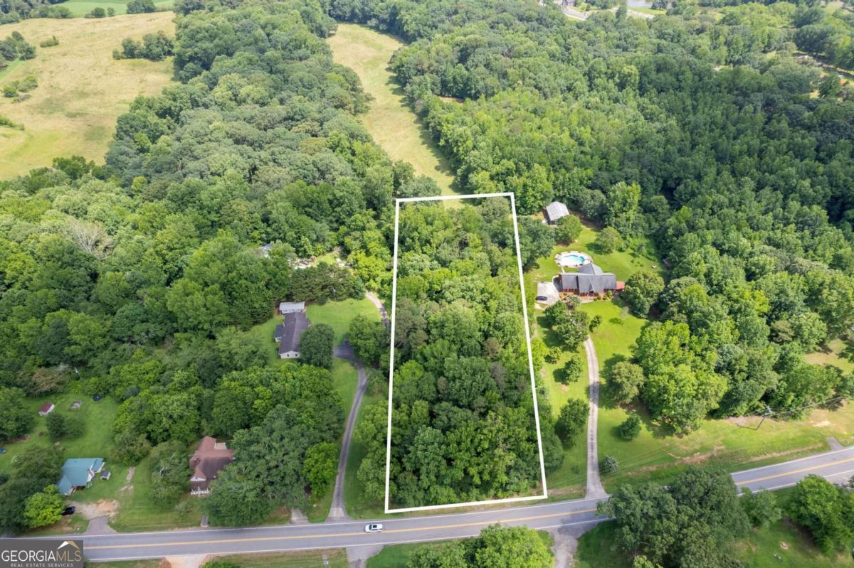 3668 Gillsville Highway