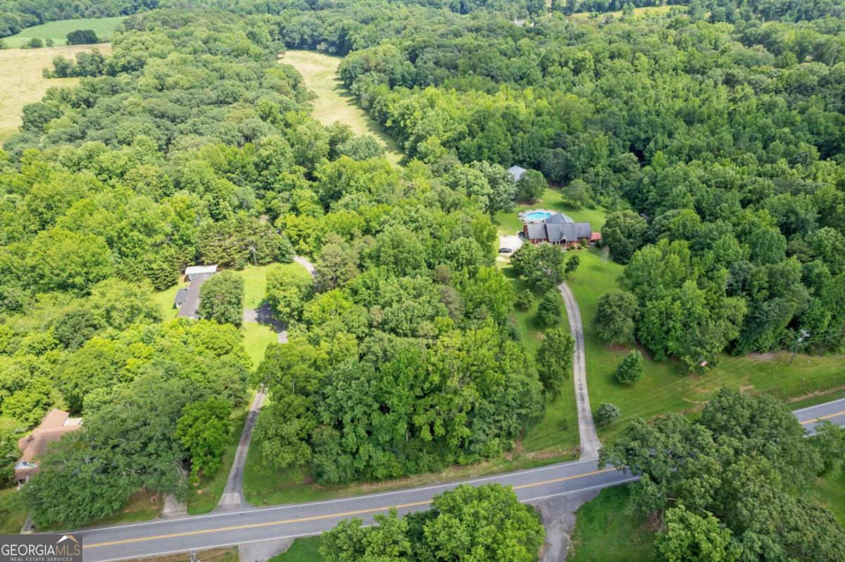 3668 Gillsville Highway