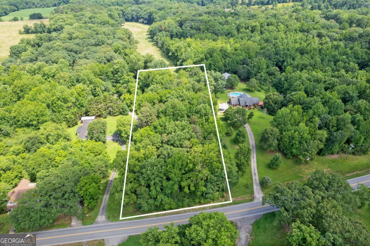 3668 Gillsville Highway
