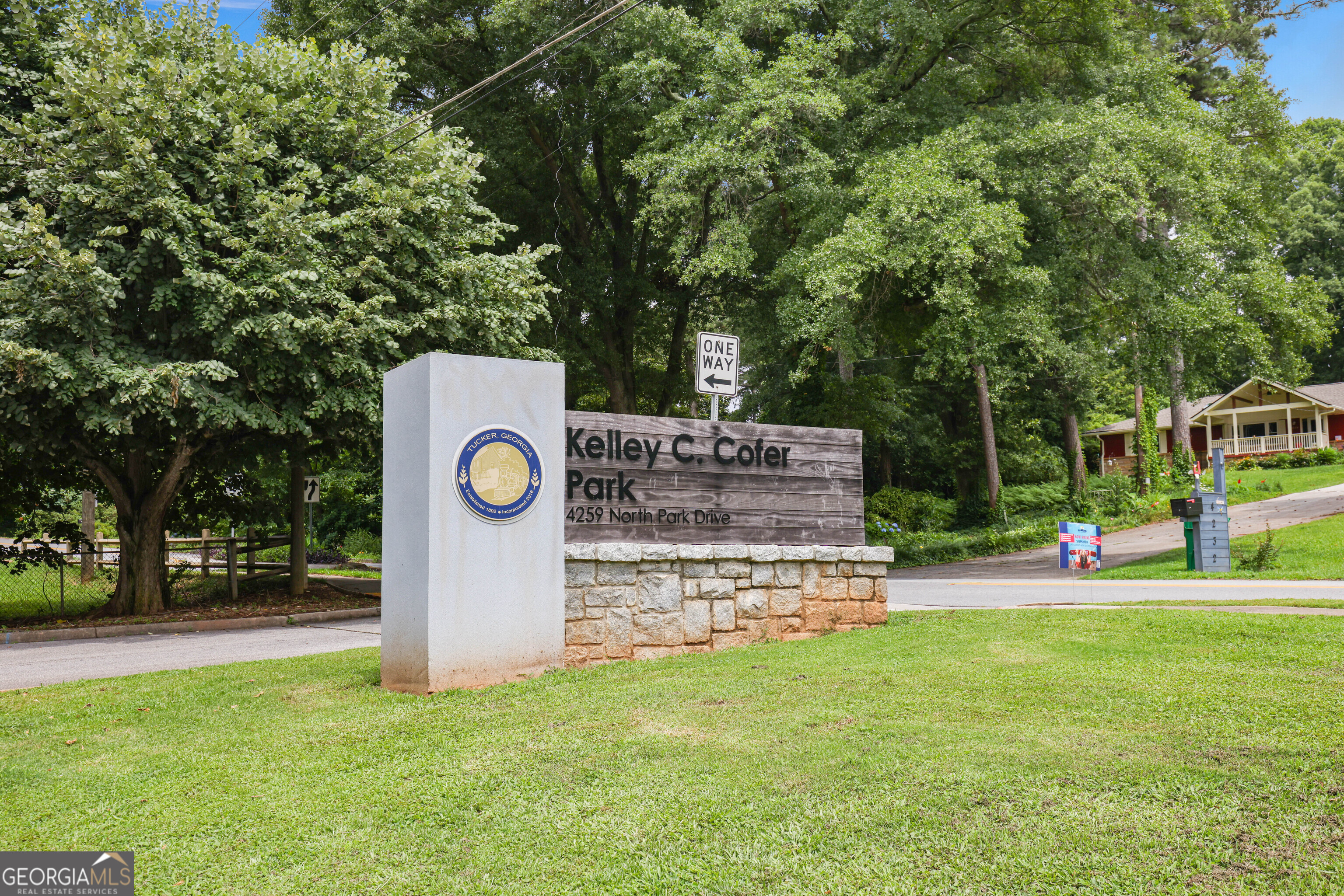 4345 Tucker North Drive