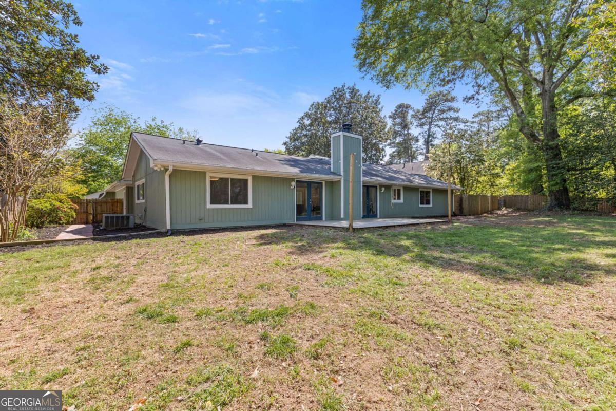 350 Somerset Lane SE