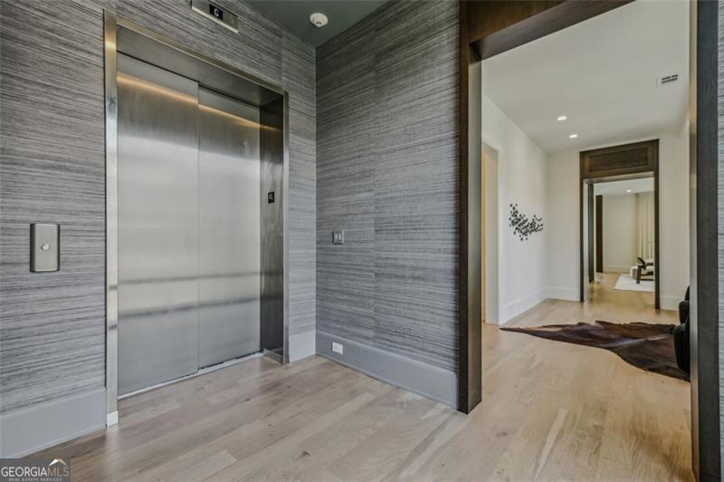 1301 Peachtree Street NE # 4L